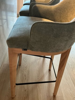 7 Sillas y 3 Taburetes Rodri Diseño