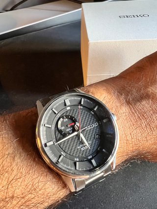 Seiko Neo Sports Automático 4R37