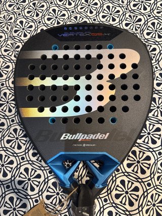 Pala Bullpadel Vertex 05 Comfort Nueva