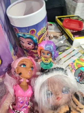 Lote de Muñecas Barbie Cutie Reveal y más