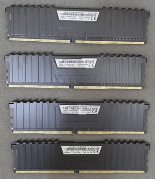 Corsair VENGEANCE LPX 16 GB (4x4GB) DDR4 3400 C16