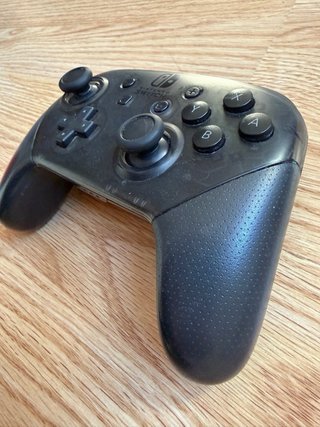 Mando Pro Nintendo Switch