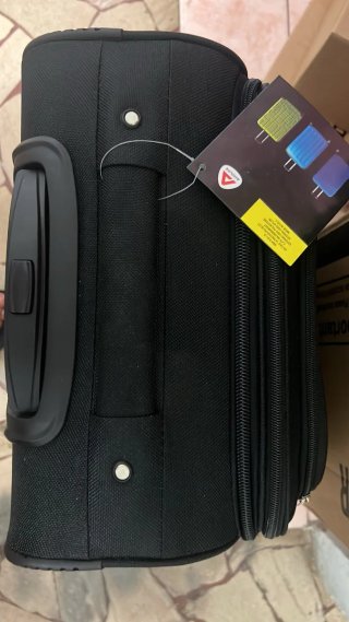 AMOLIFE Bagaglio nero nuovo con cartellino