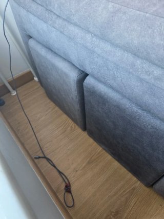 Sofá chaiselongue gris tela