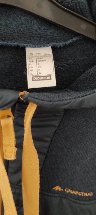 Sudadera Quechua Azul y Beige