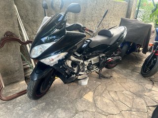 Yamaha TMAX 500 2009 Entera o Piezas motor perfect