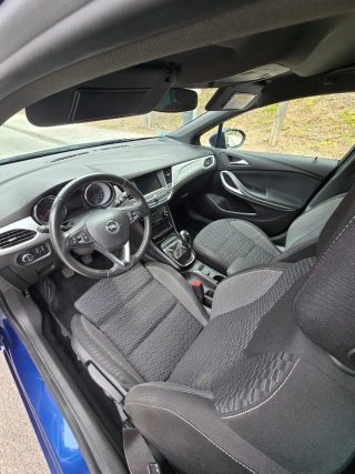 Opel Astra 2020