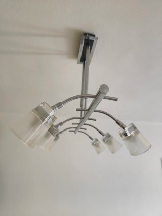 Lámpara de comedor moderna metal y cristal