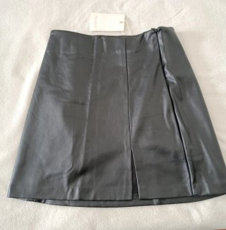Falda Pull&Bear negra mujer