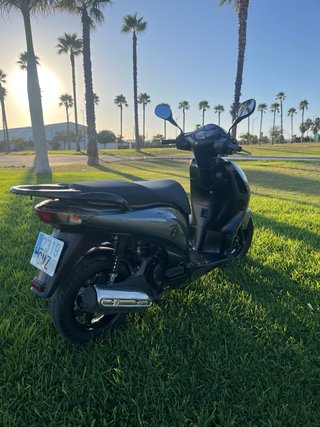 Honda PS 125 Gris Scooter