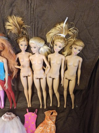 Lote 7 muñecas Barbies Mattel