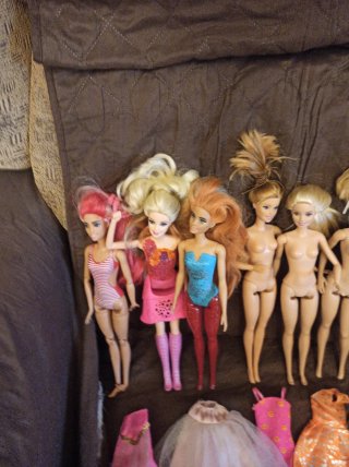 Lote 7 muñecas Barbies Mattel