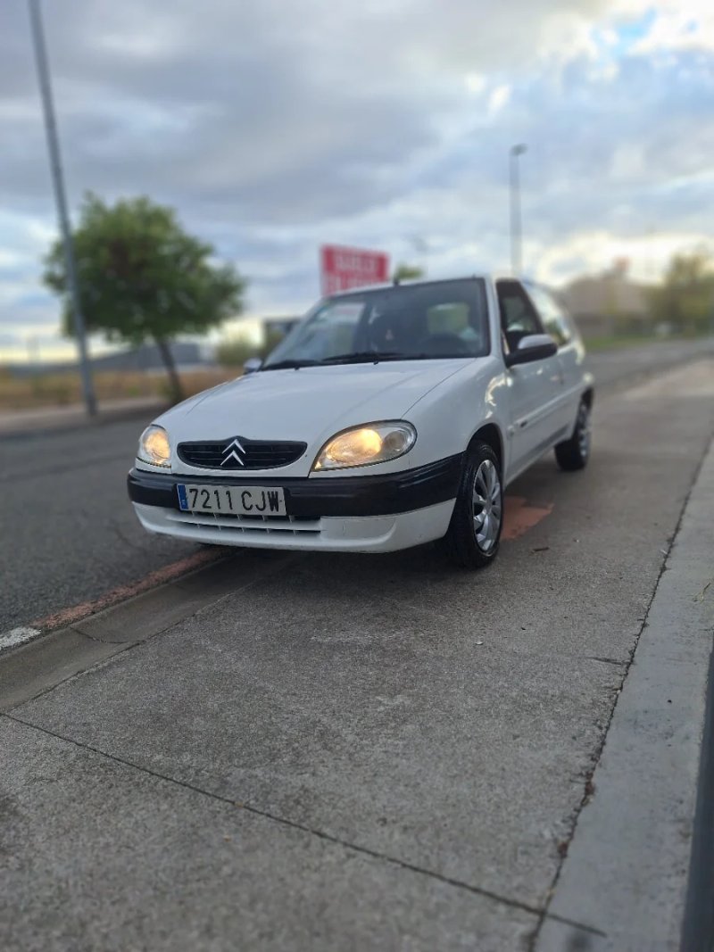 Citroen Saxo 2003 - foto 1
