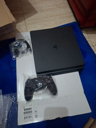 PS4 Fortnite Edition 500GB Negra