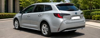 TOYOTA COROLLA 1.8 125H BUSINESS e-CVT HYBRID 2022
