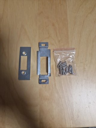 Cerradura de paleta con cerrojo