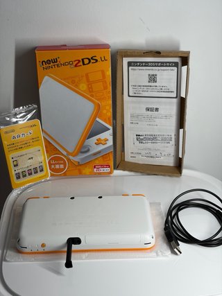 Nuovo Nintendo 2DS LL Arancione/Bianco