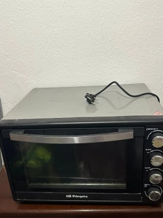 Horno eléctrico compacto