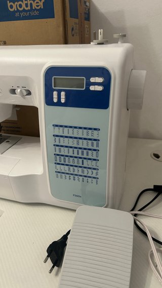 Máquina de coser Brother FS60X
