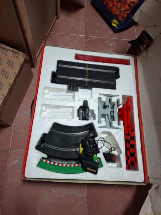 Scalextric C4 GT de 10,24M