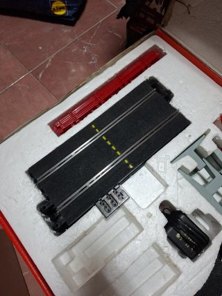 Scalextric C4 GT de 10,24M