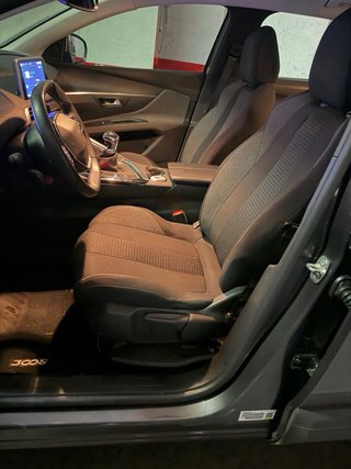 Peugeot 3008 2022