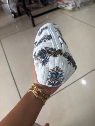Estuche estampado floral