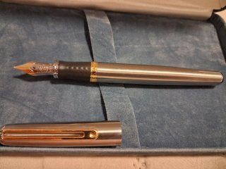 Pluma Estilográfica Inoxcrom Wall Street Oro 23,6K
