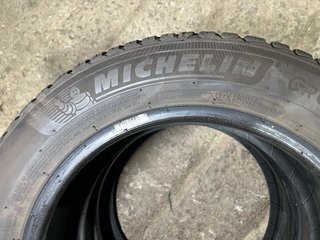 2 Neumáticos Michelin Crossclimate 2 185/65R15 92V