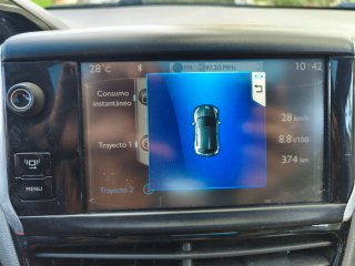 Peugeot 208 2014