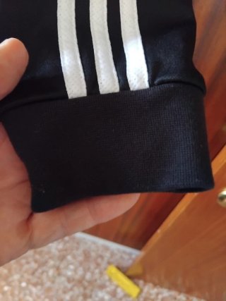 Chaqueta Adidas Negra y Blanca s