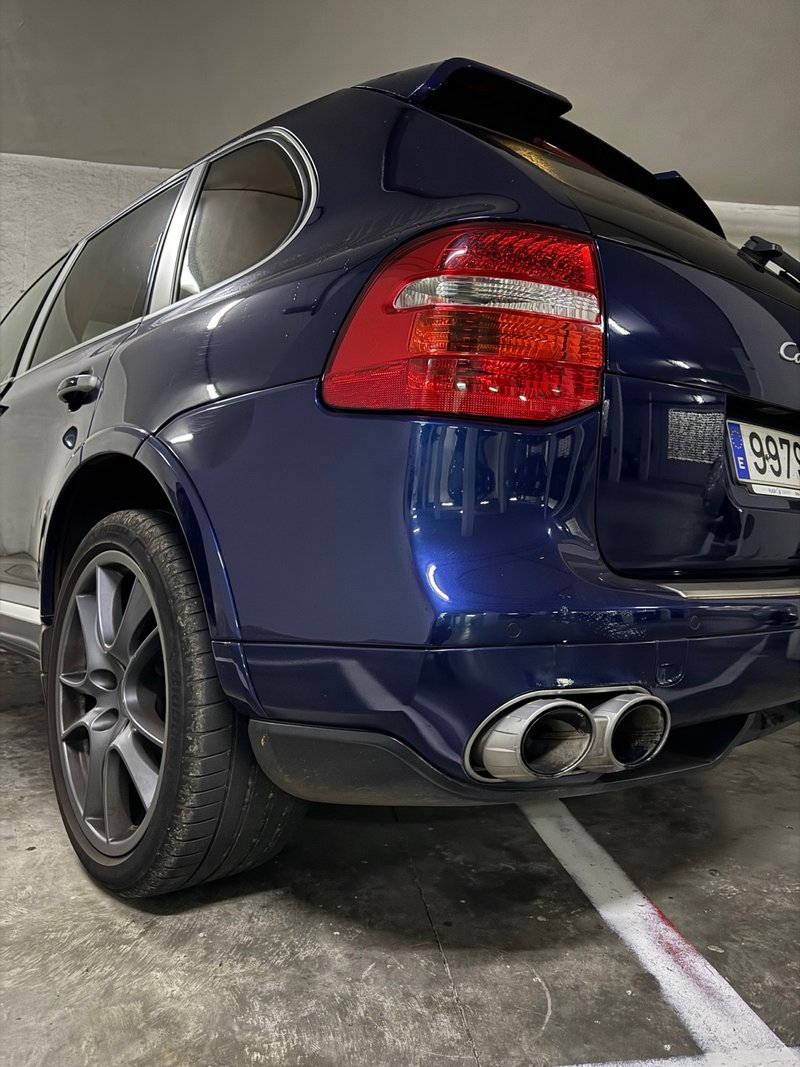 Porsche Cayenne 2008 - foto 1