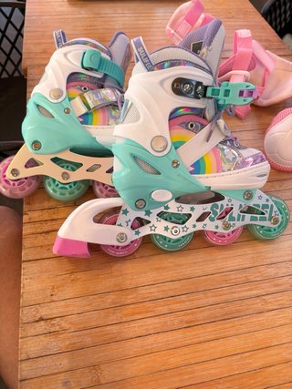 Patines ajustables SULIFEE arcoíris unicornio