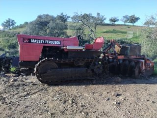 Tractor cadenas con gradas 14 discos