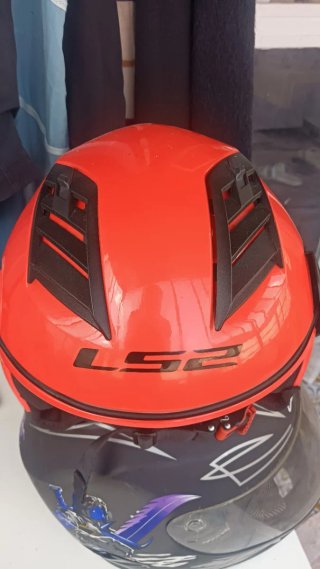Casco de moto LS2 naranja