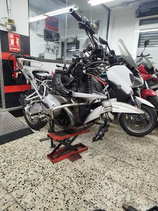 BMW R1200GS 2007 accidentada /