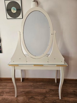 Tocador IKEA HEMNES con espejo + silla regalo