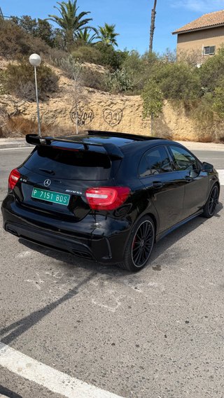 A45 AMG 360cv