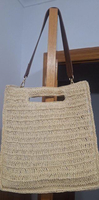 2 Bolsos  nuevos de Rafia