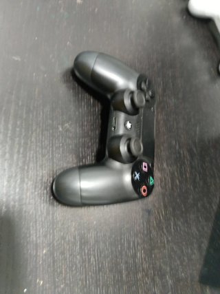 PS4 1TB + 2 Controller (Drift) (PREZZO TRATTABILE)