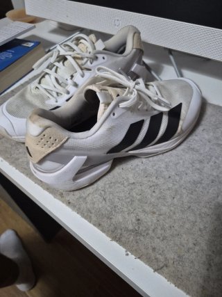 Zapatillas Adidas Ubersonic 5 Talla 43.5