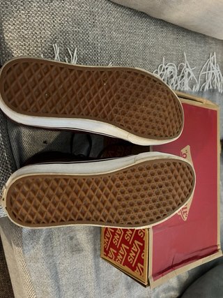 Vans caña alta moradas con borreguillo