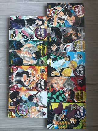 GUARDIANES DE LA NOCHE (KIMETSU NO YAIBA). 1 al 9.