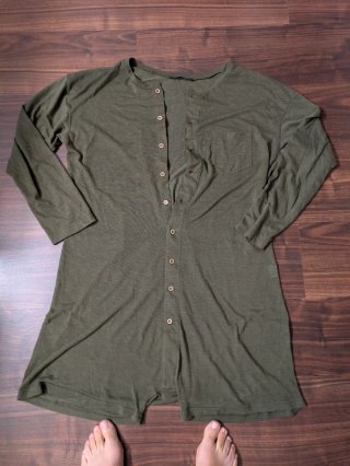 Mono pijama verde oliva