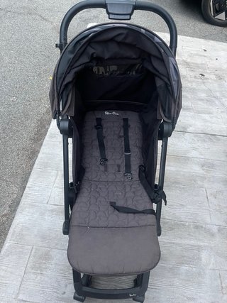 Silla de paseo Silver Cross Swift ultracompacta