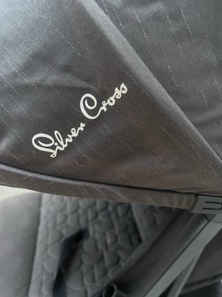 Silla de paseo Silver Cross Swift ultracompacta