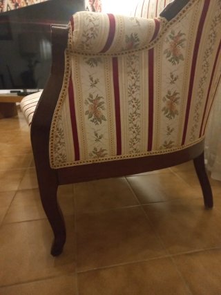 Sofá Isabelino Madera kaoba y Tela