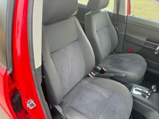 Volkswagen Polo 1.4 Advance 75cv Automático