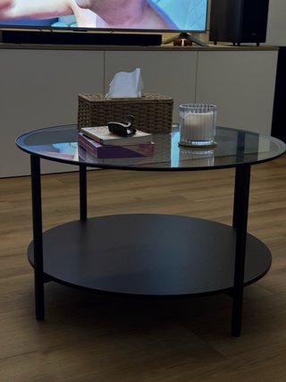 Mesa de centro Ikea cristal y metal negra