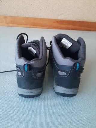Zapatillas de montaña Quechua grises y turquesa